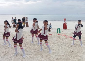 Delapan Regu Ikut Lomba Dance Competition Iven Ngilngof Fiesta 2024