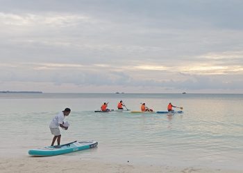 Ngilngof Fiesta Kei Island: Sebanyak 12 Peserta Ikut Lomba Paddle Board