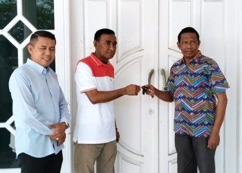 Jelang Ditetapkan Sebagai Calonkada, AYR Kembalikan Asset Pemkot Tual
