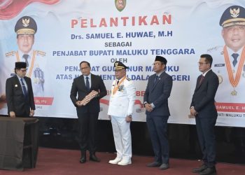 Samuel Huwae Dilantik Sebagai Pj Bupati Malra Gantikan Jasmono