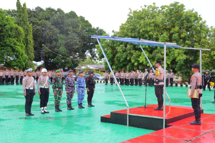 Jadi Irup, Kapolres Tual Pimpin Apel Gelar Pasukan Operasi Lilin Salawaku Tahun 2024