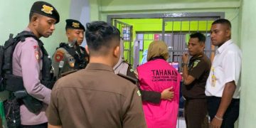 Terseret Korupsi Dana Hibah 1 Miliar, Mantan Bendahara Pembangunan Masjid Nerong Ditahan Penyidik Kejari Malra