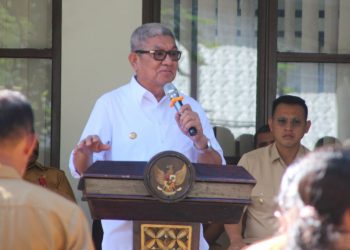 Bupati Malra Ingatkan OPD untuk Saling Menguatkan dalam Pelayanan Publik