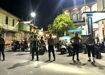 Beri Rasa Aman Kepada Jama’ah, Polres Tual Gelar Pam Tarawih