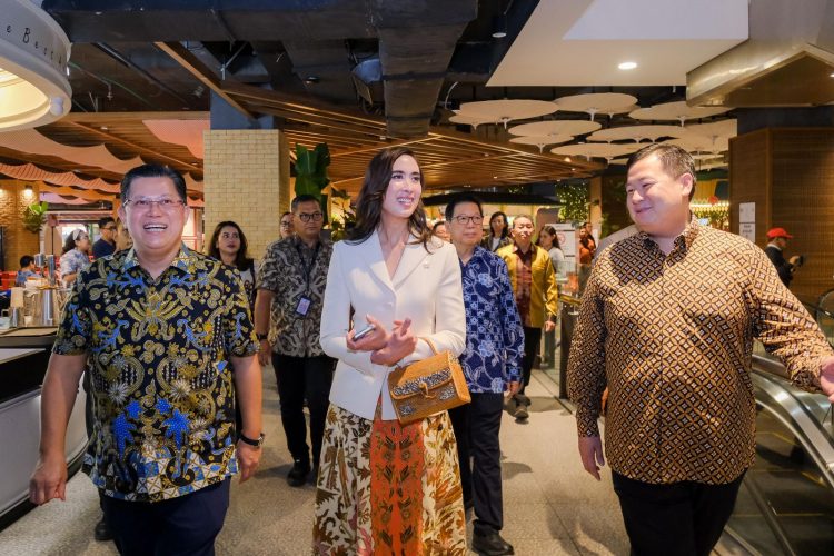 Kementerian Pariwisata Dorong Wisata Belanja melalui “BINA Lebaran 2025”