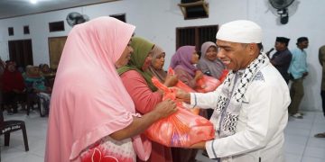 Ringankan Beban Warga, Pemkot Tual Bagikan Sembako Bersubsidi di Wilayah Kepulauan