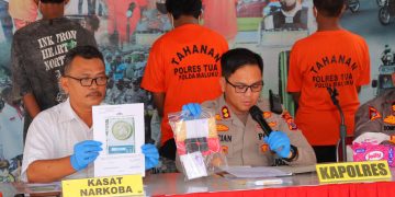 Satnarkoba Polres Tual Tangkap Residivis Narkoba Bersama Rekannya di BTN Koperasi