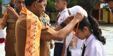 Dari SMP Negeri 1 Tual ke Balai Kota: Kisah Wali Kota Akhmad Yani Renuat
