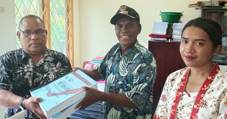 Kerja Cerdas, Pemerintah Ohoi Isso Serahkan LPJ APBO Tahun 2024 Kepada Inspektorat