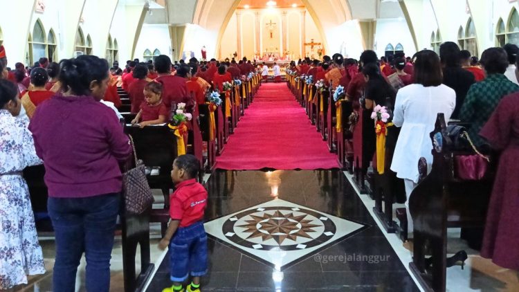 Bacaan Liturgi Minggu 15 Juni 2025, Hari Raya Tritunggal Mahakudus