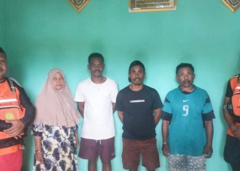 Hilang di Laut, Dua Nelayan Tual Dievakuasi Tim SAR dalam Keadaan Selamat