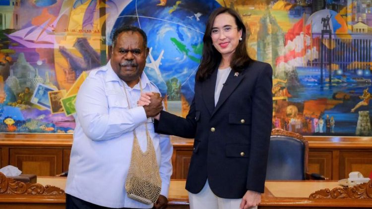 Menteri Pariwisata: Industri Tambang Harus Sejalan dengan Prinsip Pariwisata Berkelanjutan