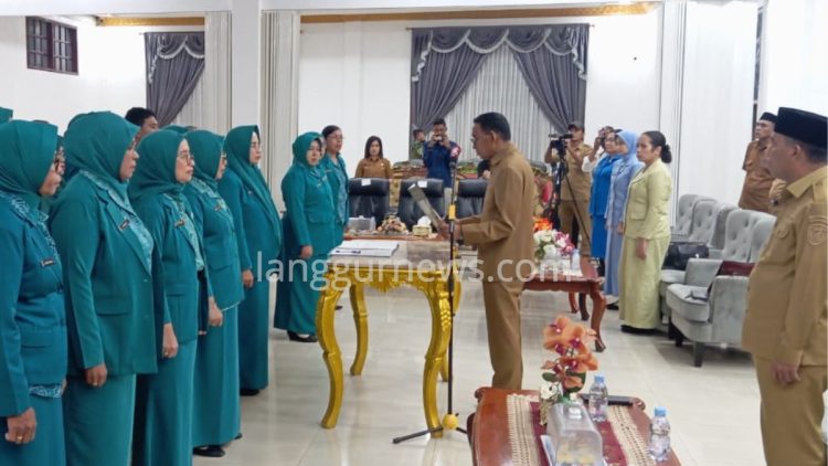 Perempuan Penggerak: Sani Rumra Pimpin TP PKK dan Posyandu Kota Tual