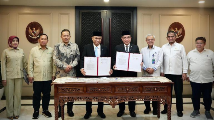 Teken MoU, Kemenkop–Kemenaker Latih SDM 80 Ribu Kopdes Merah Putih