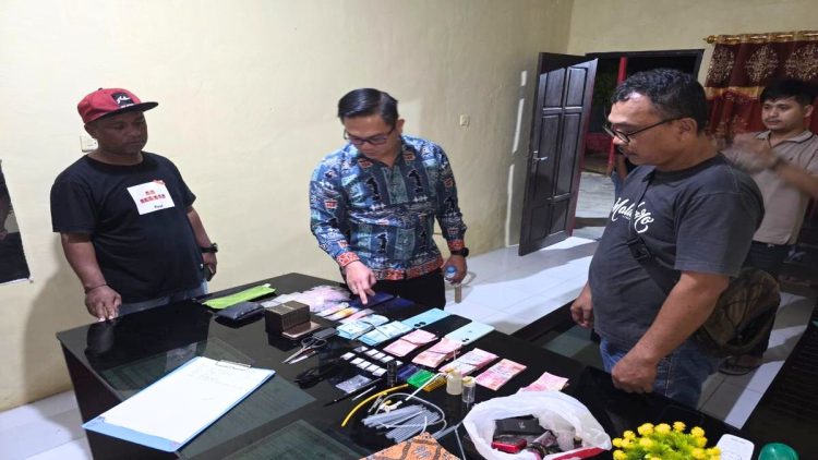 Satresnarkoba Polres Tual Ringkus Pengedar Narkoba, Amankan 10 Paket Shabu
