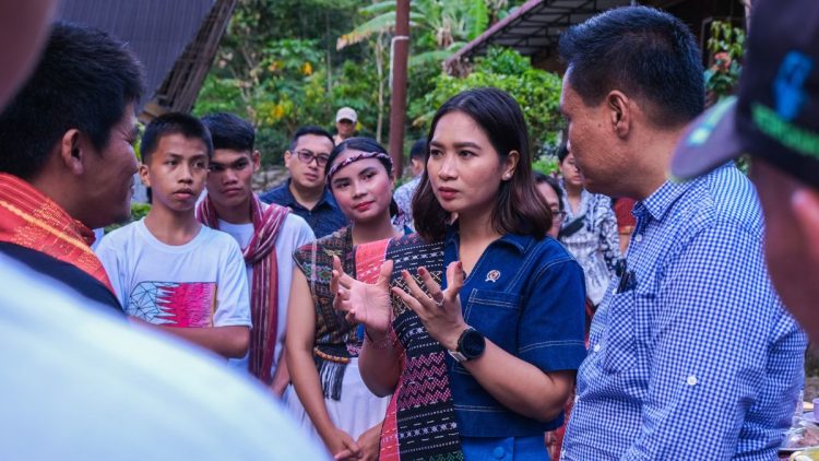 Promosikan Wisata Humbang Hasundutan, Wamenpar Soroti Alam dan Budaya Batak   