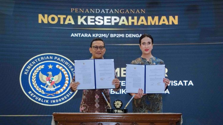 Kemenpar-P2MI Sinergi Latih PMI Jadi Duta Wonderful Indonesia