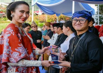 Upacara HUT ke-80 RI: Sejumlah Pegawai Kemenpar Terima Tanda Kehormatan