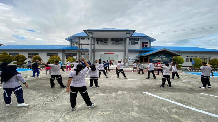 Senam Rutin Lapas Namlea Libatkan Dharma Wanita Persatuan