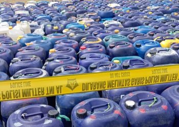 Wow!! 13.810 Liter Miras Tradisional dari Tanimbar Dimusnahkan Lanal Tual