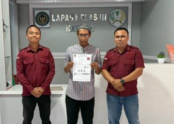 Warga Binaan Lapas Namlea Terima CB, Siap Terapkan Hasil Pembinaan