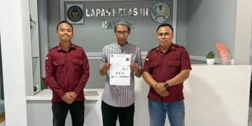 Warga Binaan Lapas Namlea Terima CB, Siap Terapkan Hasil Pembinaan