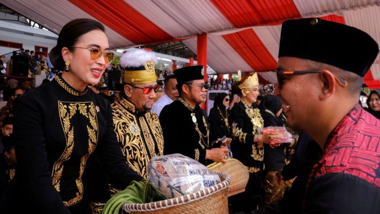 Menteri Pariwisata: Pesta Adat Erau Perkuat Ekonomi Kutai Kartanegara
