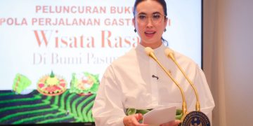 Menteri Pariwisata Luncurkan Panduan Wisata Kuliner Otentik Jawa Barat