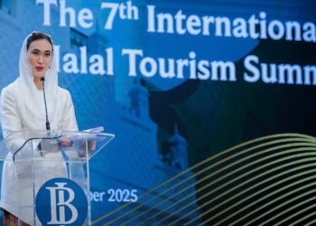 Menteri Pariwisata Dorong Indonesia Menjadi Pusat Pariwisata Halal Terdepan