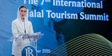 Menteri Pariwisata Dorong Indonesia Menjadi Pusat Pariwisata Halal Terdepan