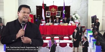 Pendeta Sacharias Sapulette Resmi Pimpin MPH Sinode GPM