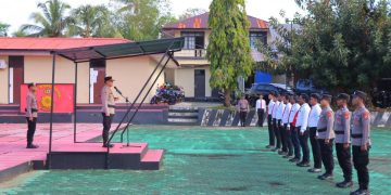 Penghargaan untuk Personel Berprestasi, Kapolres Tual Tekankan Dedikasi dan Humanis