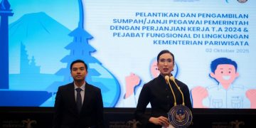 Menpar Widiyanti Lantik 610 PPPK dan 12 Pejabat Fungsional Kemenpar