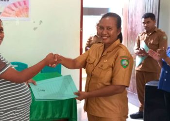 Usai Terima SK, Kelembagaan Ohoi Iso Diminta Maksimalkan Pelayanan Warga