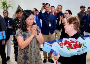 Pariwisata 2026 Dibuka, Kemenpar Sambut Wisman Pertama