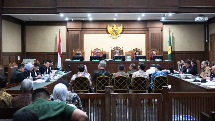 Terungkap di Sidang, Harga Chromebook Kemendikbudristek Diduga Dimahalkan