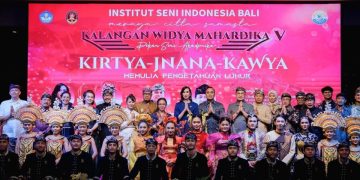 Menpar Widiyanti: Wisatawan Sekarang Cari Pengalaman Belajar Budaya, Bukan Cuma Foto