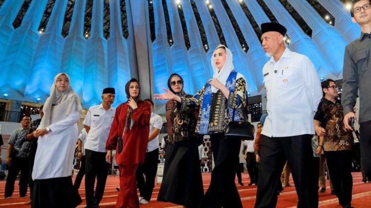 Menpar Ungkap Potensi Besar Sumbar, Siap Jadi Destinasi Wisata Halal dan Kuliner Dunia