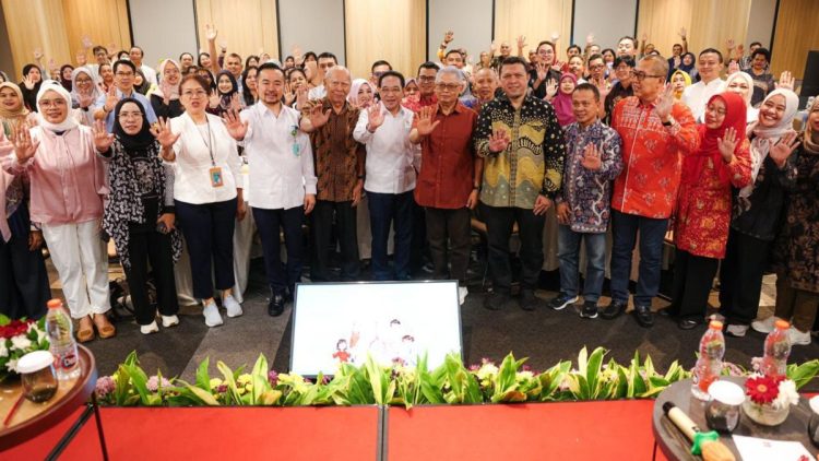 Percepat Program TB Nasional, Wamenkes: Jangan Tunggu Pasien Datang