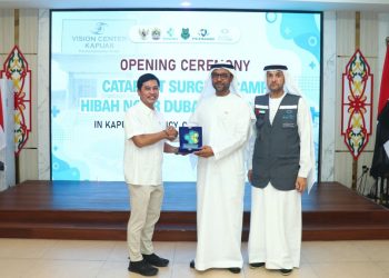 Kemenkes Gandeng UEA, 500 Warga Daerah Terpencil Dapat Operasi Katarak Gratis