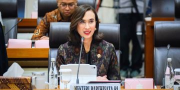 Tegaskan Transparansi, Menpar Widiyanti Perkuat Sinergi dengan Komisi VII