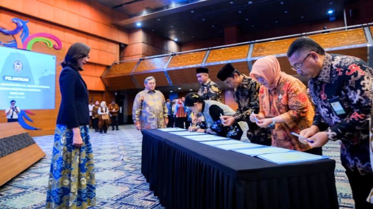 Menpar Widiyanti Lantik Pejabat Kemenpar, Tekankan Integritas dan Pelayanan Publik