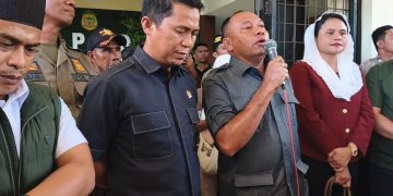 Bohongi Publik Soal Gunung Botak, DPRD Buru Minta Kadis ESDM Maluku Dicopot